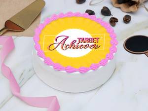 Target Achiever Photo Cake