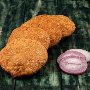 Pyaaz Kachori