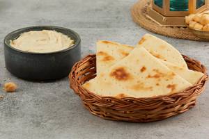 Hummus with Toasted Pita Bread
