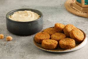Hummus with Falafel