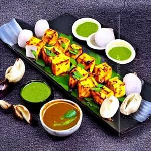 Garlic Paneer