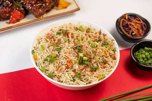 Veg Burnt Garlic Fried Rice (serves 1-2)
