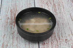 Chicken Clear Soup With Veg