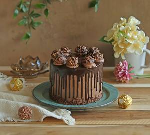 Ferrero Rocher Chocolate Cake (Eggless)