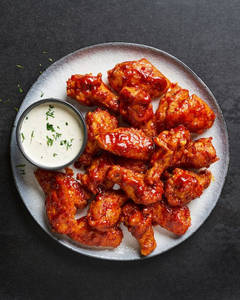BBQ Chicken Wings (6 Pcs)