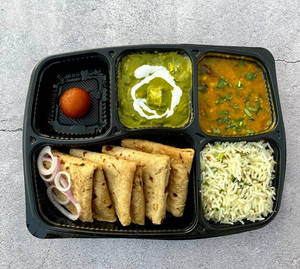 Jaman's Palak Paneer Thali