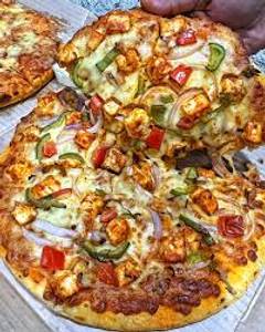Paneer Peri Peri Pizza