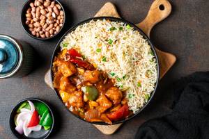 Veg Fried Rice With Paneer Kungpao Gravy