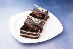 Chocolate Pastry Combo