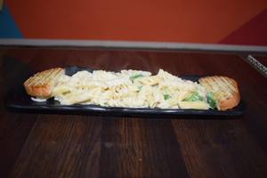 White Sauce Pasta