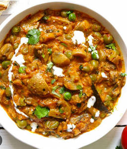 Matar Mushroom Masala