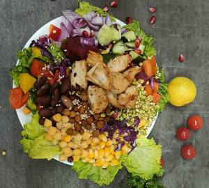 Workout wonder salad