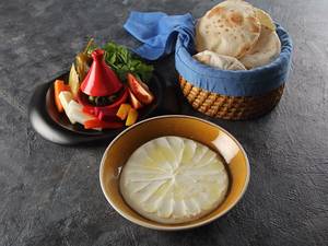 Garlic Labneh