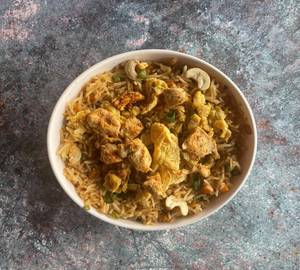 Schezwan Chicken Fried Rice