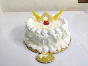 White Forest Cake [1kg]