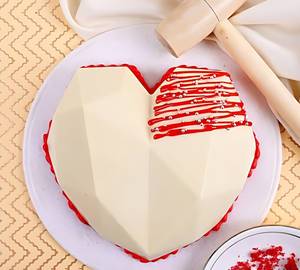 Pinata Cake – Red Velvet