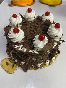 Black Forest Cake [1/2 Kg]