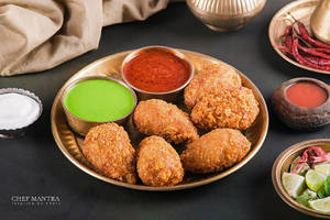 Paneer Kurkure Momos