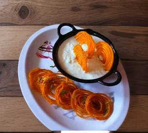 Dahi [100 grams]+jalebi [100 grams]