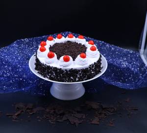 Black Forest Eggless Cake