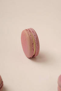 Eggless Lavender Macaron