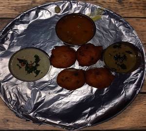 Bonda (4 Pcs)
