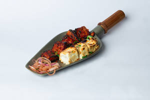 Tandoori Soya Chaap + Malai Paneer Tikka