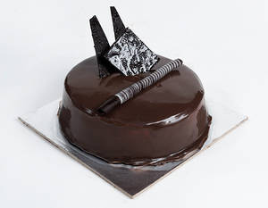 Dark Chocolate Rich Fresh Cream Cake [450 grams]