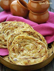 Ajwaini Lachha Paratha