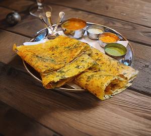 Rava Masala Dosa with sambar 3 type chutney 