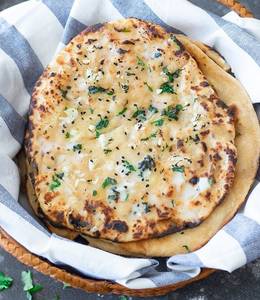 Garlic Tandoori Roti