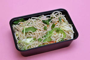 Veg. Hakka Noodles