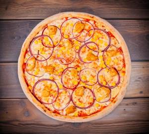 Onion And Corn Pizza