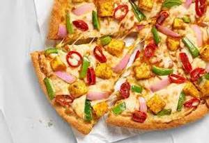 Paneer makhani pizza