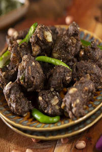 Kuttu Ke Pakode