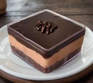 Chocolate Mousse Tub Cakes [250 Grams]