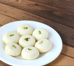 Sandesh.     [4Pc]