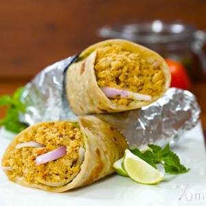 Tandoori chicken roll
