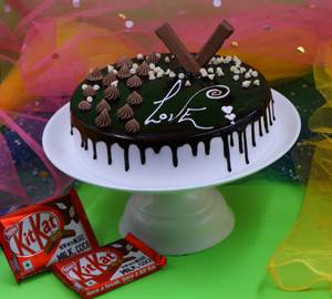 Kitkat Chocolate Eggless Cake