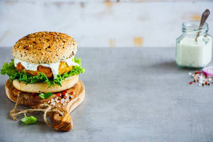 Paneer Tikka Burger