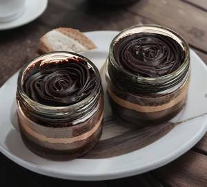 Chocolate Truffle Jar Cake [200 ML @ 2 Pc]