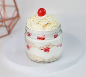 White Forest Jar Cake [200 ML @ 2pc]