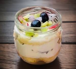 Fresh Fruit Jar Cake [200 ML @ 2 Pc]