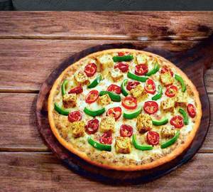 Red Paprika Cheese Pizza