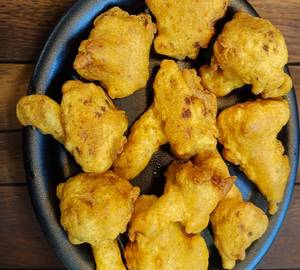 Gobhi Pakoda [20 Pieces ]