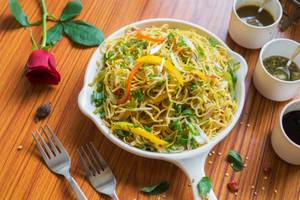 Hakka Noodles
