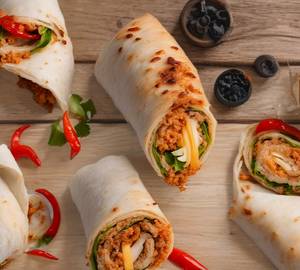 Chicken Shawarma Spicy Roll