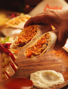 Rooz Full Meat Shawarma Roll