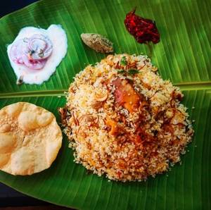 Pothi biryani chicken