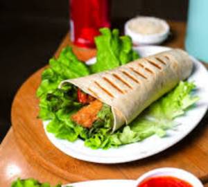Peri peri paneer wrap